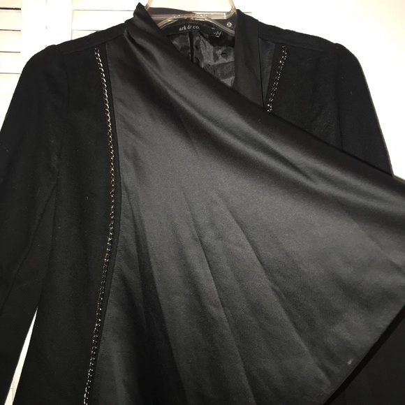 Wool/ Silk Blazer - Picture 3 of 4